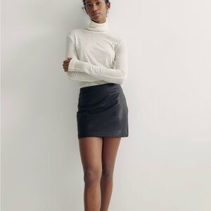 H&M Black Mini Skirt